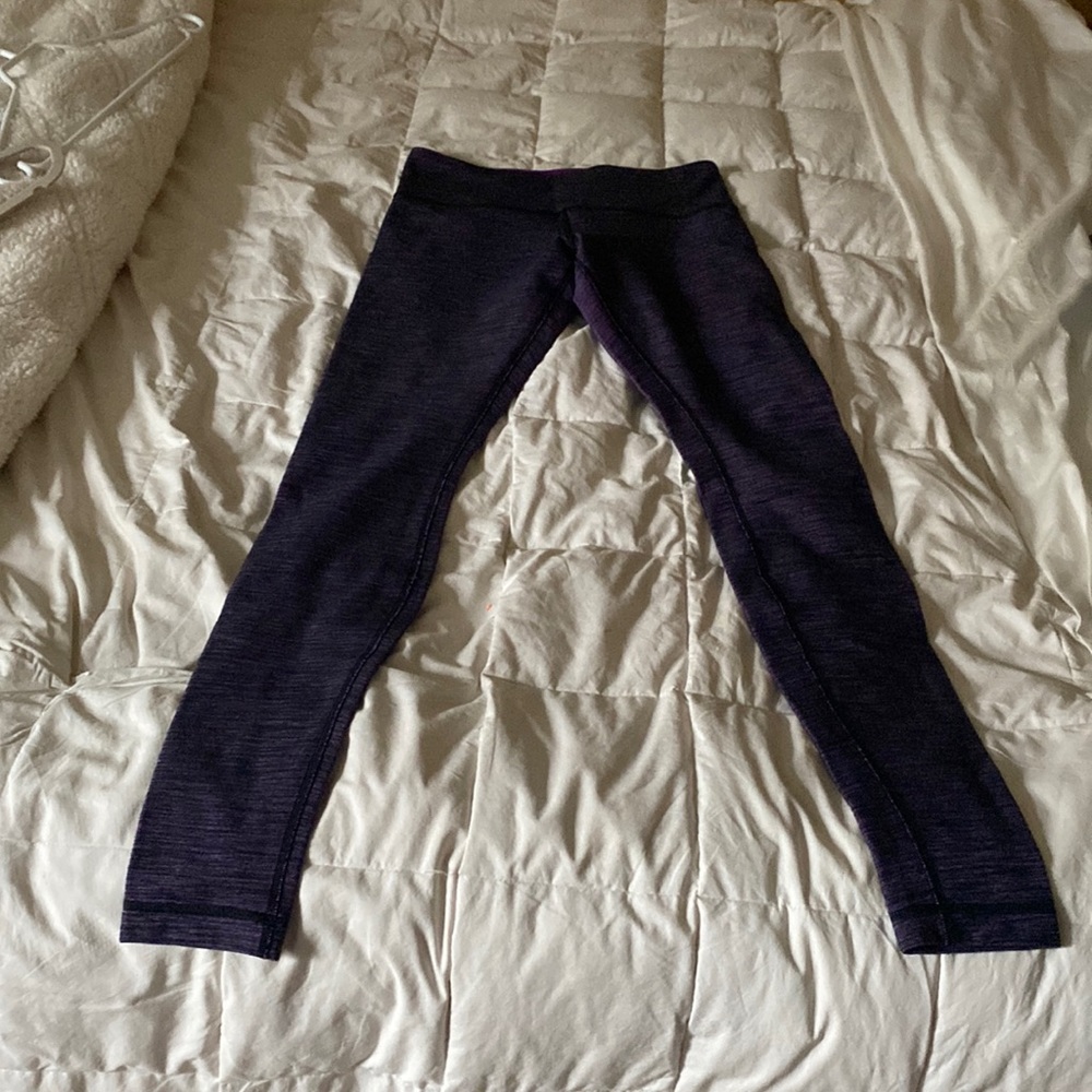 Size 6 wunder unders, purple/black textured fabric.